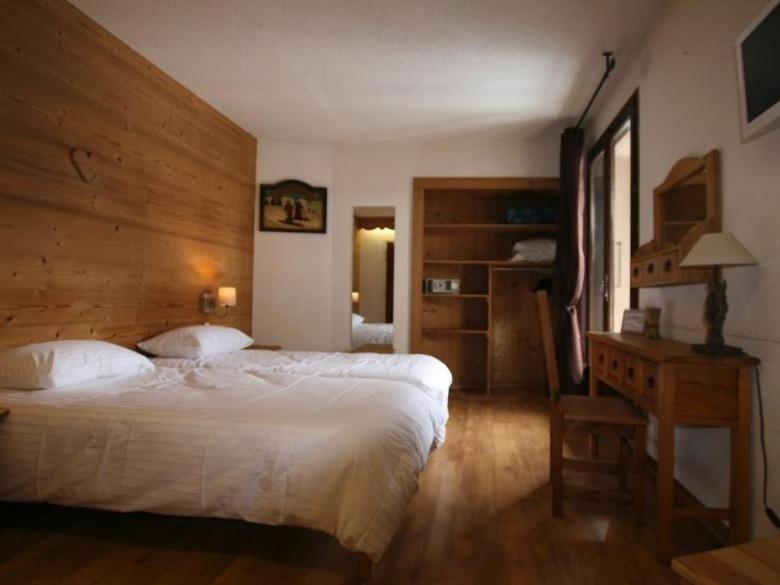 Hotel Les Vallois Vallouise Room photo