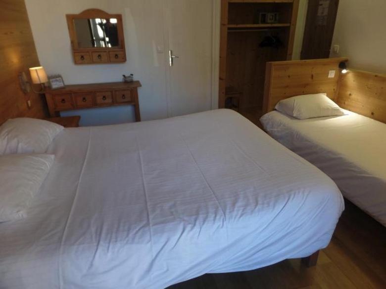 Hotel Les Vallois Vallouise Room photo